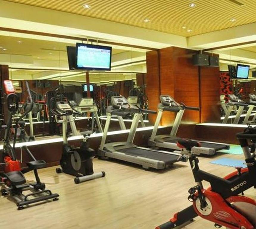 Gloria Grand Hotel Wuxi Wuxi  Bagian luar foto