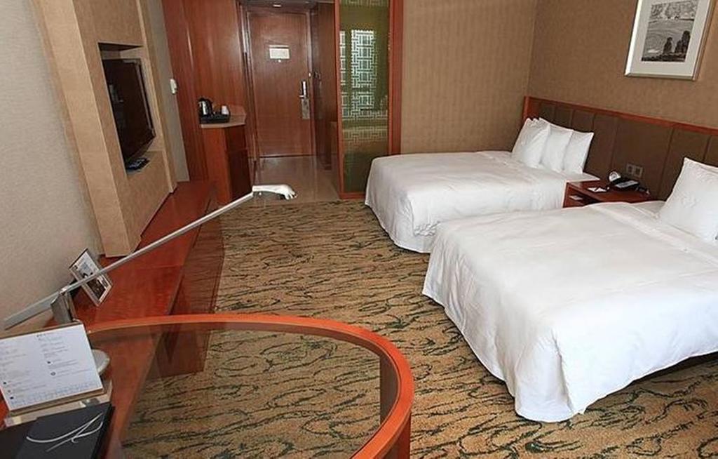 Gloria Grand Hotel Wuxi Wuxi  Bagian luar foto